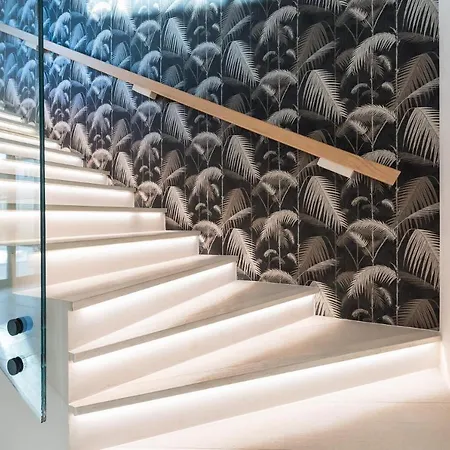 Four Seasons Villas, Zadar - Heated Pool & Jacuzzi *