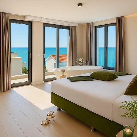 Four Seasons Villas, Zadar - Heated Pool & Jacuzzi