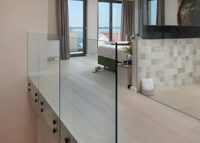 Four Seasons Villas, Zadar - Heated Pool & Jacuzzi Vrsi