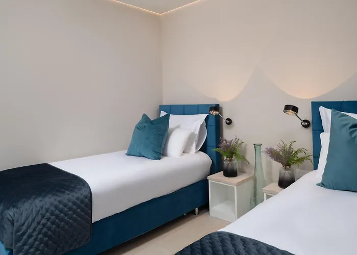Willa Four Seasons Villas, Zadar - Heated Pool & Jacuzzi *