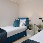 Villa Four Seasons Villas, Zadar - Heated Pool & Jacuzzi *