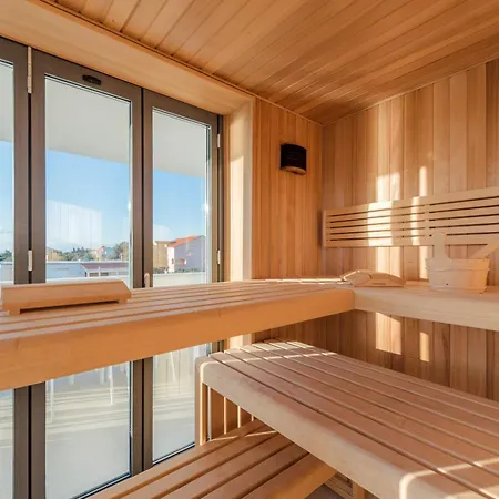 빌라 Four Seasons Villas, Zadar - Heated Pool & Jacuzzi