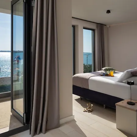 빌라 Four Seasons Villas, Zadar - Heated Pool & Jacuzzi 브르시