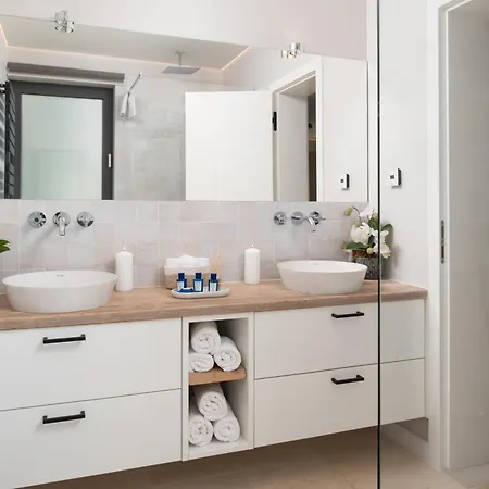 빌라 Four Seasons Villas, Zadar - Heated Pool & Jacuzzi 브르시