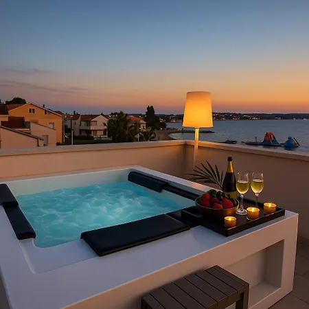 Four Seasons Villas, Zadar - Heated Pool & Jacuzzi 빌라 *